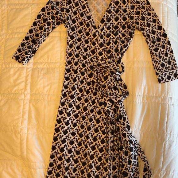 Diane Von Furstenberg Julian Wrap Dres - Picture 4 of 4
